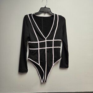 Black & White Graphic Striped Bodysuit | Long Sleeve Cage Style | Size L